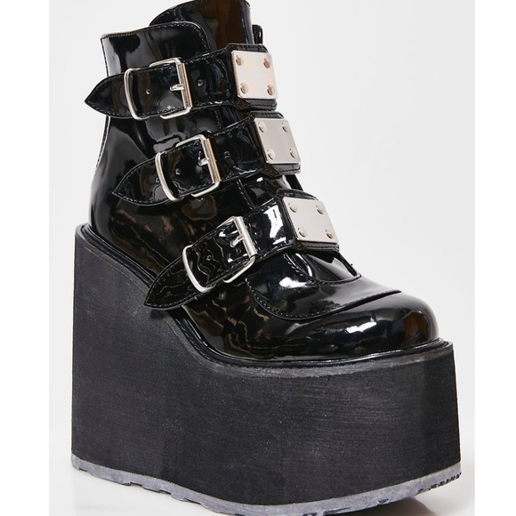 demonia low trinity boots